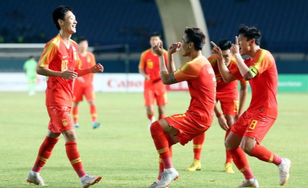 中国U22VS印度U23，红黄牌险胜谁更出色？
